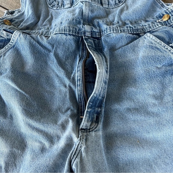Vintage Carhartt Denim Bib Overalls Thrashed Destroyed Work Grunge 38x27 READ - Picture 8 of 16
